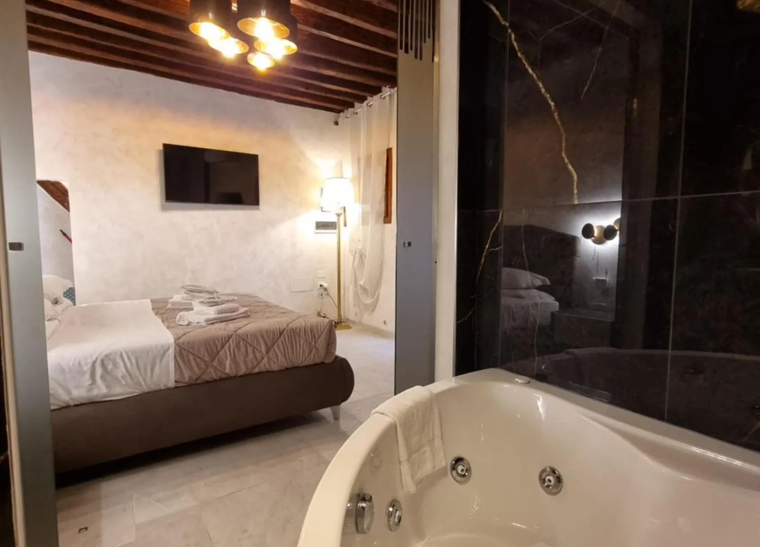 San Marco 3097 Luxuryjacuzzi Apartment Venice